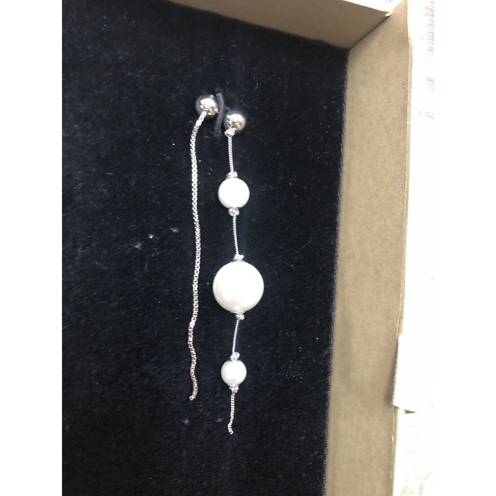 Burberry Asymmetrical Silver Tone Earrings Ostrich Feather Pearl Chain Drop NIB - Picture 11 of 15